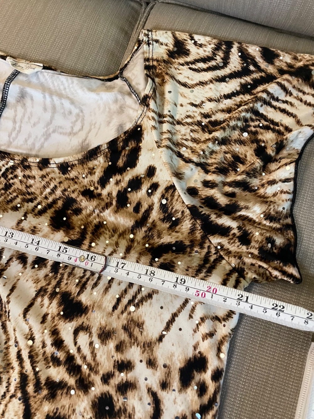 2 women's Tops, SZ XL (sold together) - Picture 6 of 8